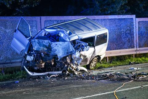 Zwei Menschen Sterben Bei Unfall In Bürstadt